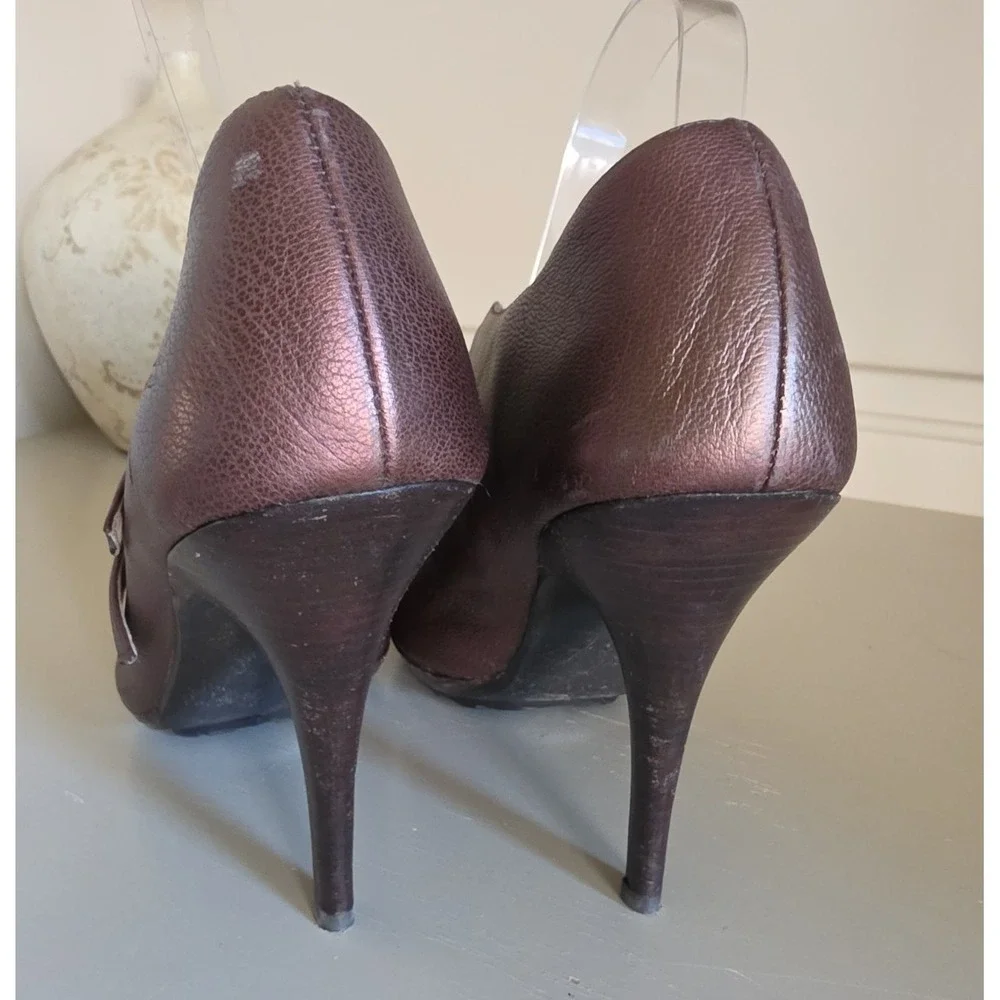 Michael Kors Bronze Metallic Leather Mary Jane's Buckle Peep Toe Heels 10M